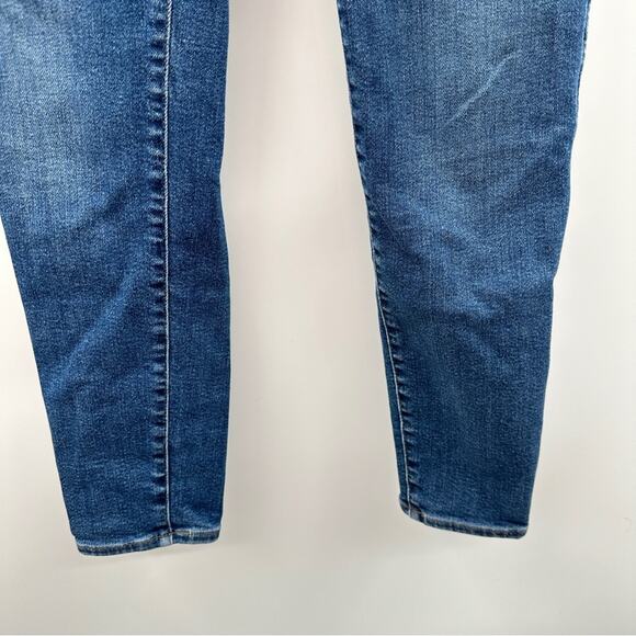 Madewell 10" High-Rise Skinny Jeans in a Medium Wash Sz 28 - Picture 3 of 10